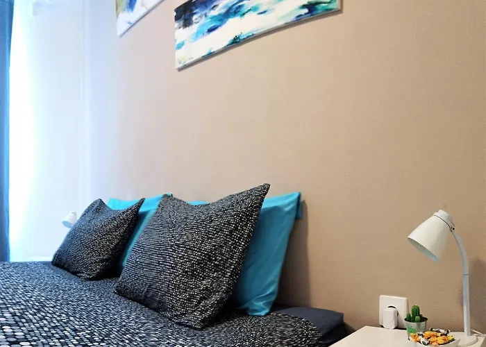 The Spot House קורלחו